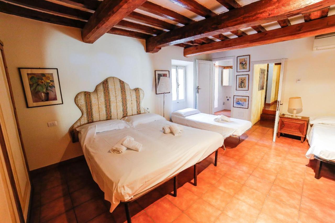 Traditional Apt Close To The Duomo - Private Yard! Florenz Exterior foto