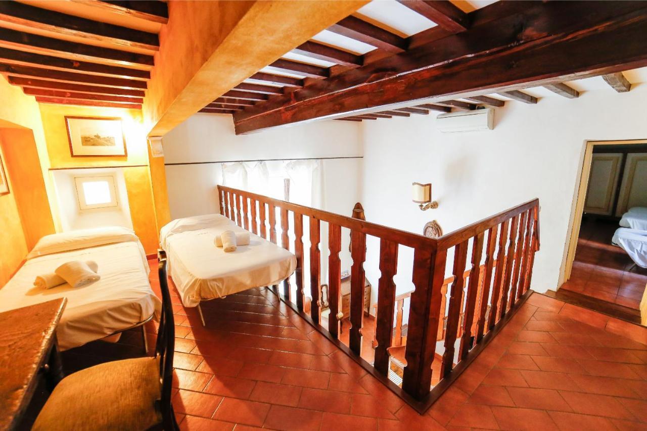 Traditional Apt Close To The Duomo - Private Yard! Florenz Exterior foto