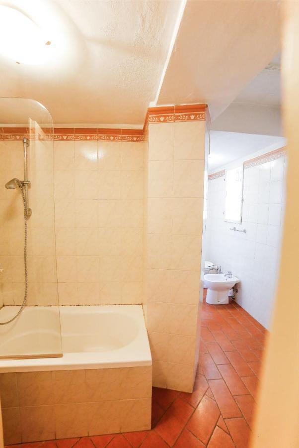 Traditional Apt Close To The Duomo - Private Yard! Florenz Exterior foto